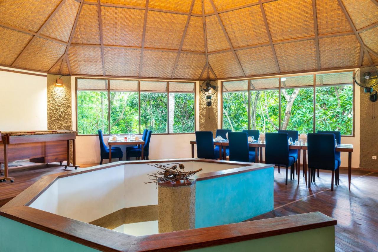Thalassa Dive & Wellbeing Resort Manado Bagian luar foto
