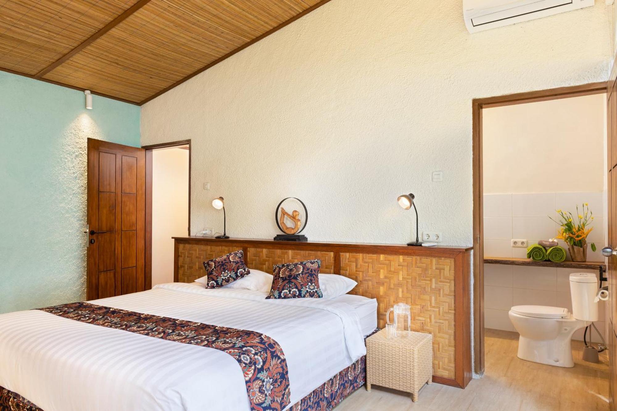 Thalassa Dive & Wellbeing Resort Manado Bagian luar foto